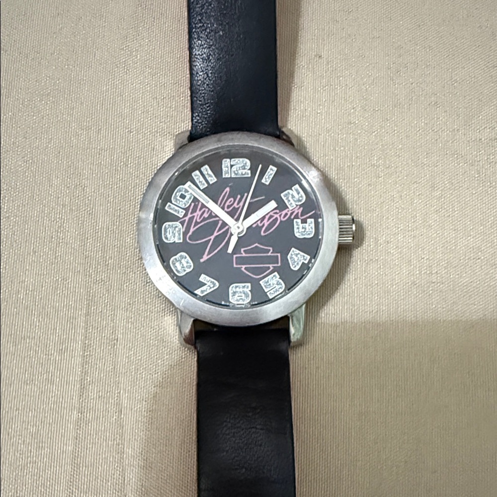 Harley-Davidson Black and Silver Watch